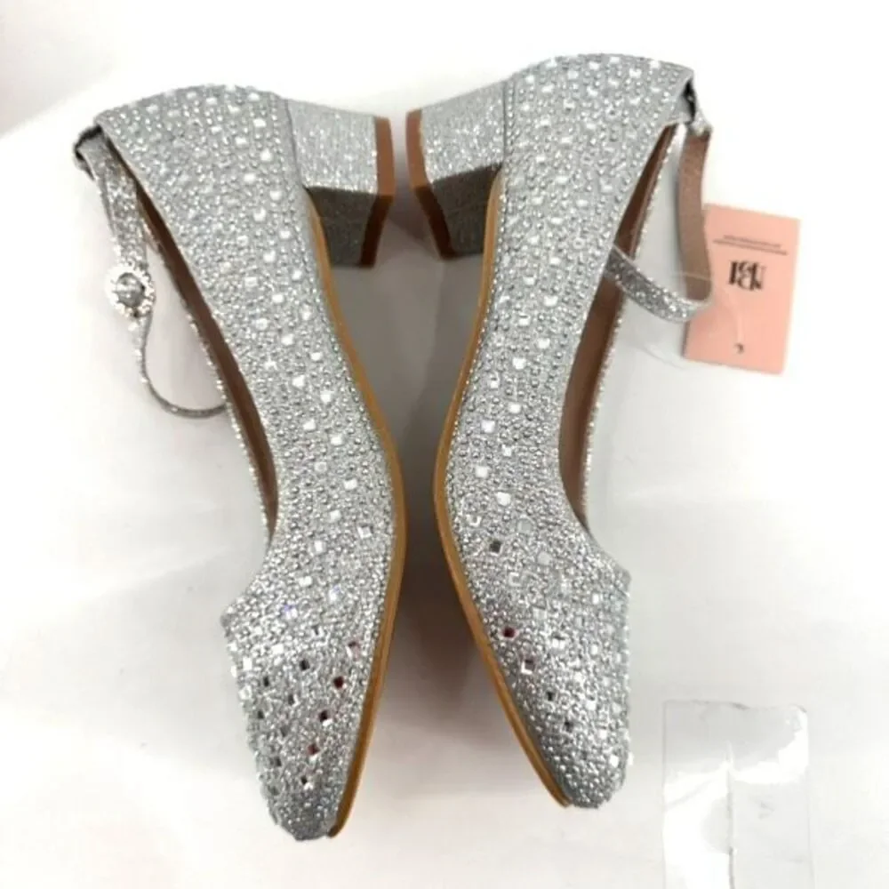 NWT GIRLS' BADGLEY MISCHKA Silver Sparkle Special Occasion Shoe Size 3‎ Party